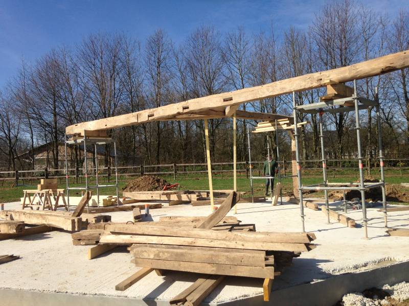 Charpente traditionnelle et réhabilitation ancien manège près de Fauville-en-Caux