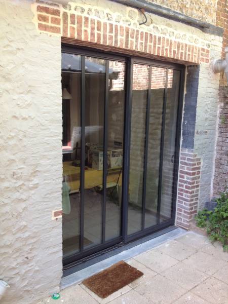 Pose d'un châssis vitré type atelier proche Luneray (76)